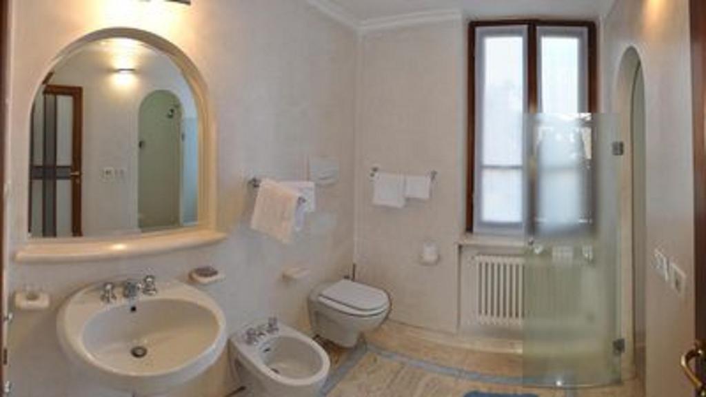 Villa Beatrice Lonato Luaran gambar