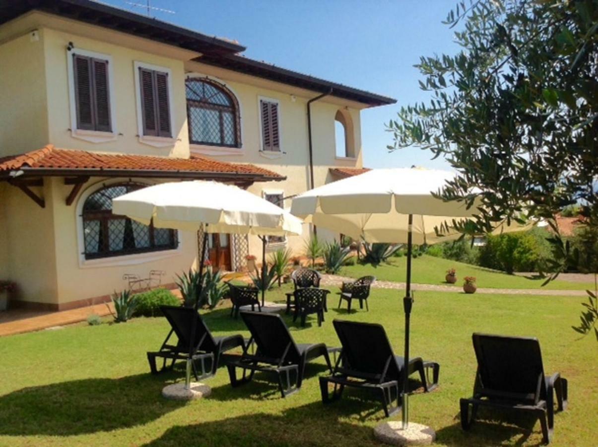 Villa Beatrice Lonato Luaran gambar