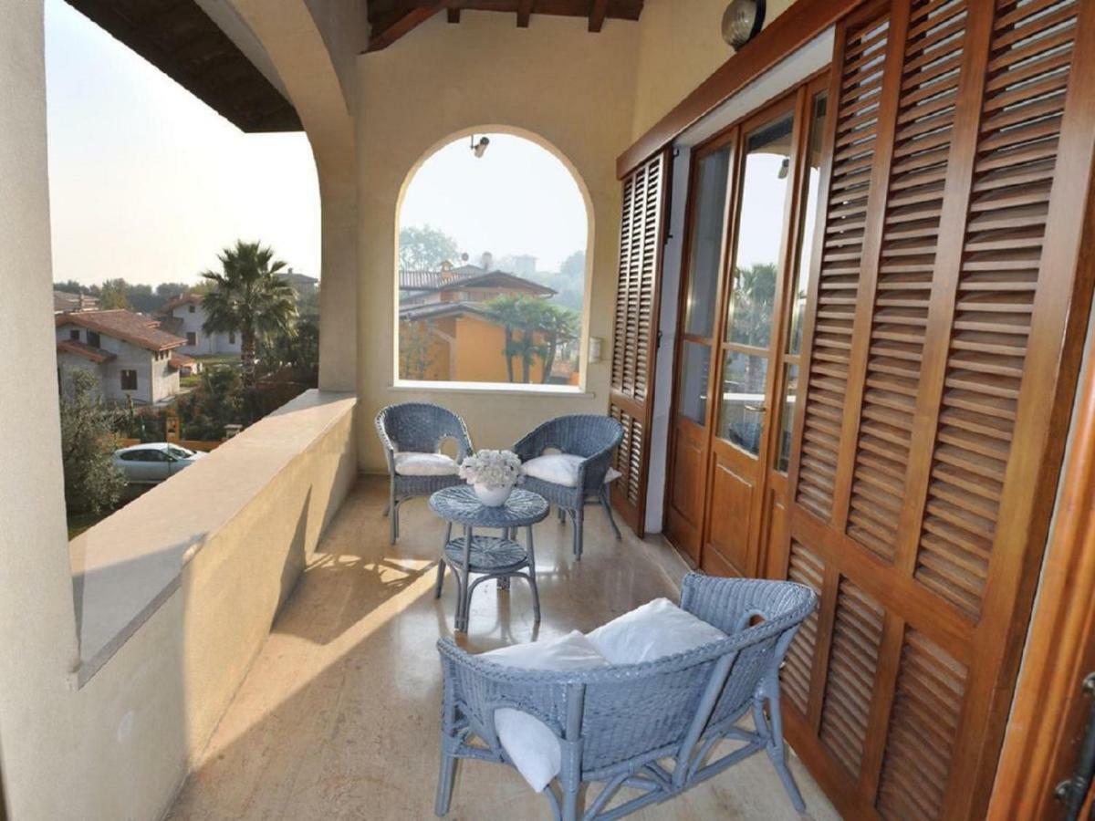 Villa Beatrice Lonato Luaran gambar