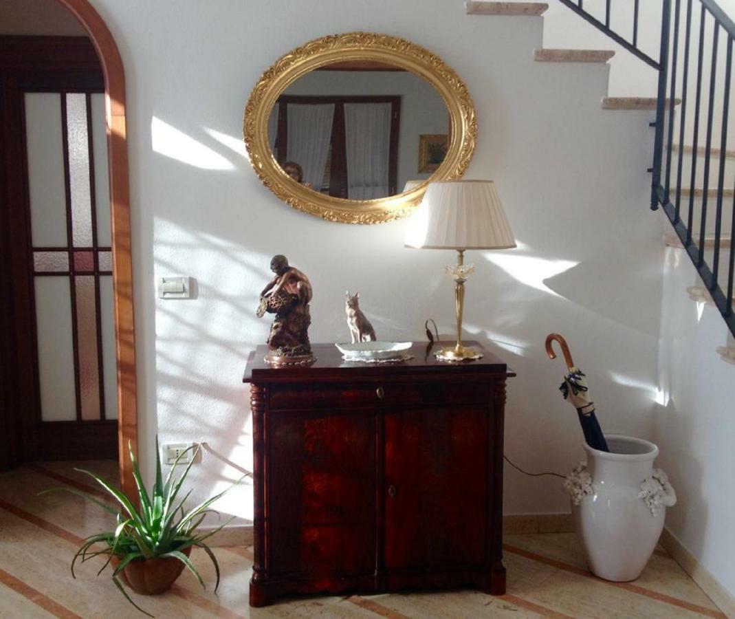 Villa Beatrice Lonato Luaran gambar